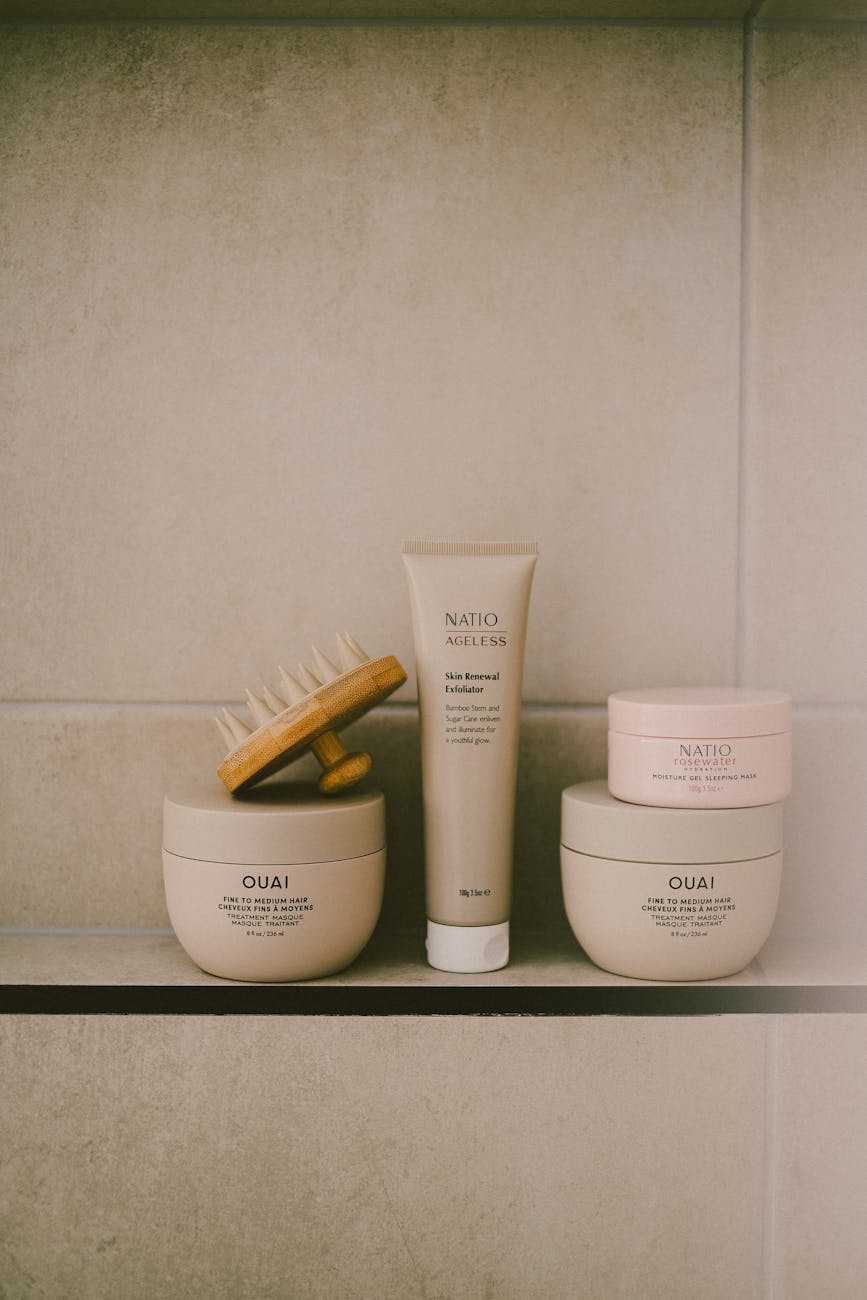 Fiber Renaissance: Hair Repair Masks Designed for Dry, Brittle Hair Recovery 1 modern minimalist bathroom beauty essentials