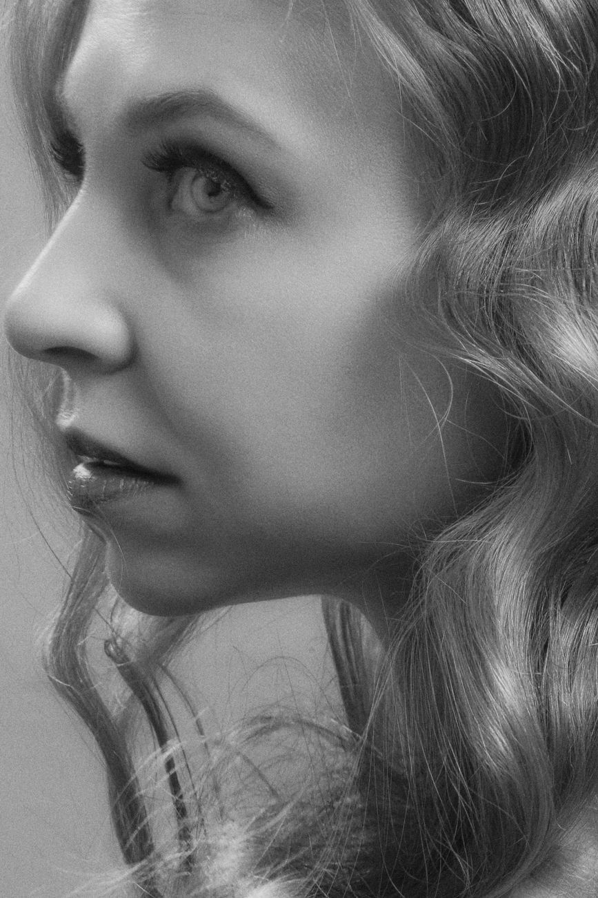 pretty woman with beautiful eye