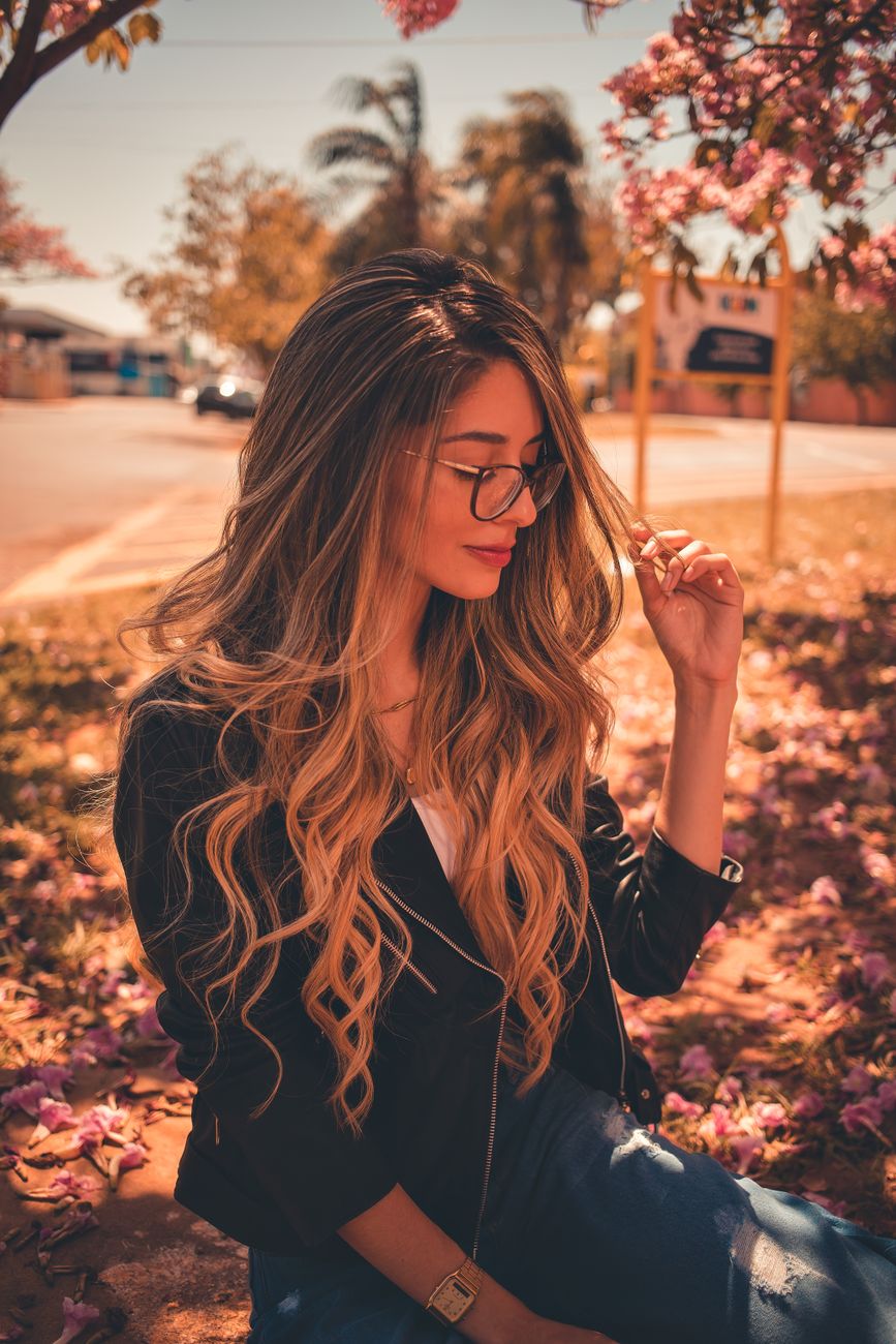 Melted Honey Balayage: Golden Tones Made for Every Skin Tone 1 woman with curly hair