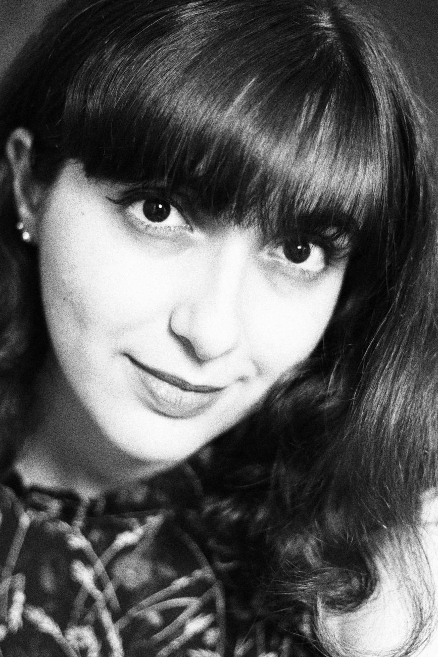Wispy Bang Styles for Soft Framing 1 black and white portrait of a woman in sao paulo